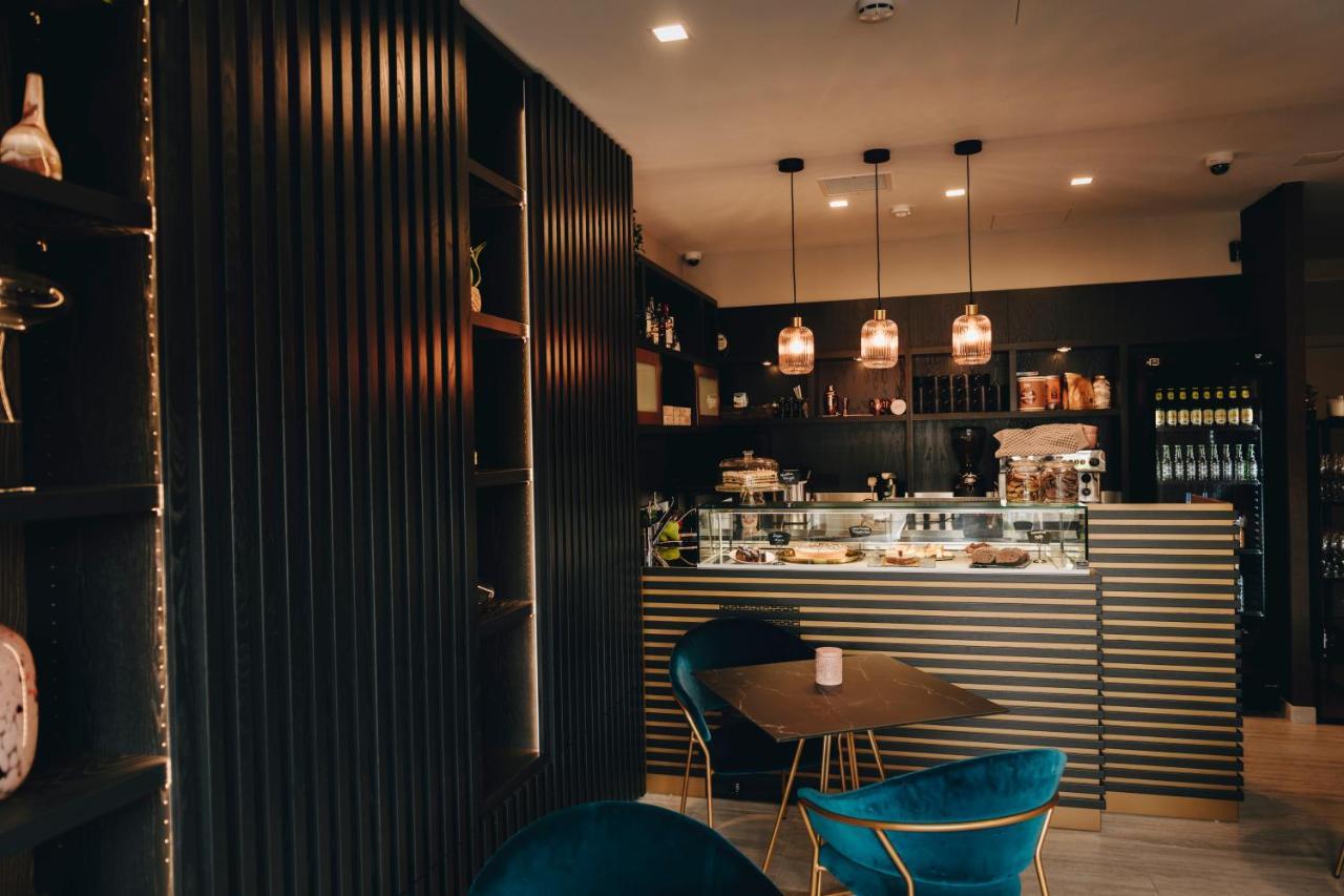 Dock 1 Boutique Hotel Cospicua エクステリア 写真
